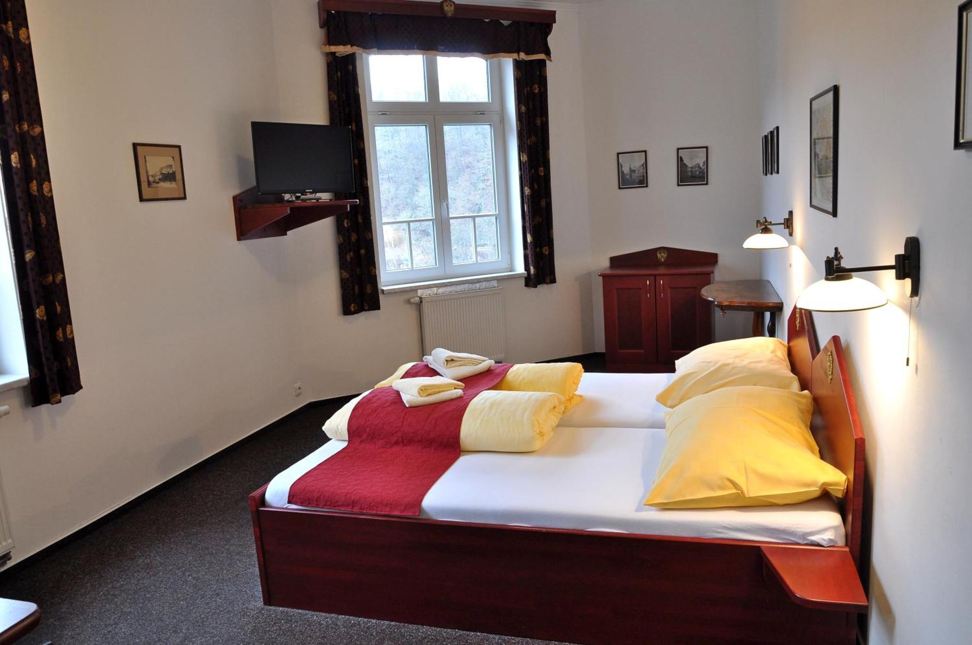 Hotel Císař Ferdinand Loket Habitación foto
